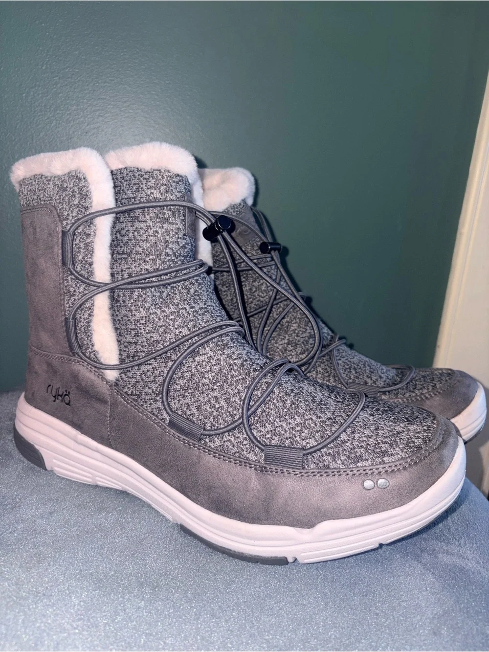 Ryka cozy knit